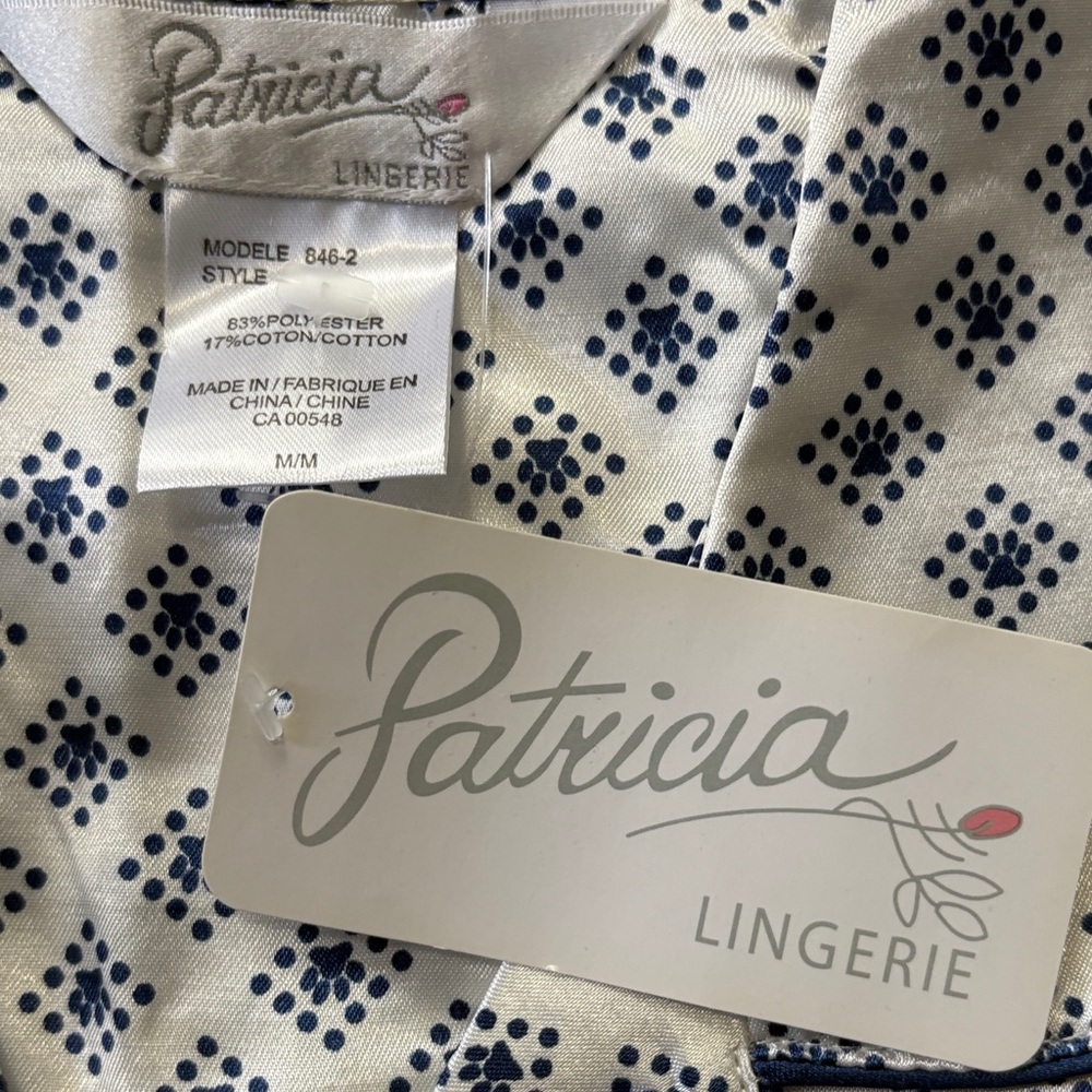 PATRICIA LINGERIE~Pajama Shirt - Picture 2 of 7